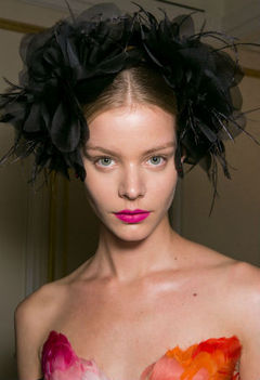 Marchesa Spring 2016 Beauty Look - theFashionSpot