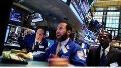 Dow dives 588 points at close, after historic 1,000-point plunge