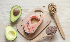 20 Foods To Naturally Increase Your Brain Power - mindbodygreen.com