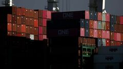 Tariff rebate checks may sound awesome but they could be ‘quite dangerous’ | CNN Business